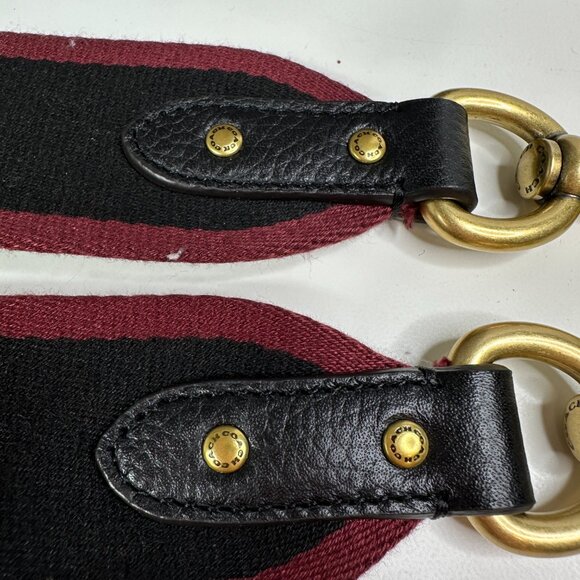 Coach Field Tote 2 Way Hand Shoulder With Horse /Carriage Print Style # 89143 - Picture 7 of 16